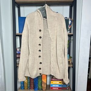 TRUE ROCK Two-Tone Knit Sweater